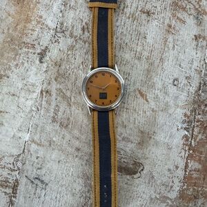 Vintage Gap Wrist Watch Nylon Interchangeable Band Gold Blue
